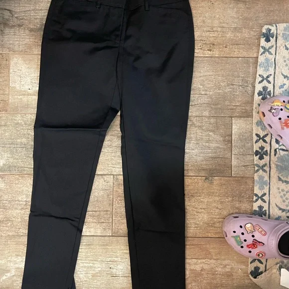 WHBM slim leg perfect form Black Dress Pants - Picture 1 of 5